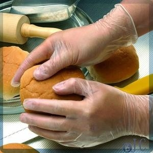 powdered&amp; 自由なビニールの手袋/非生殖不能の使い捨て可能なポリ塩化ビニールの手袋によって粉にされる製造業者粉にして下さい
